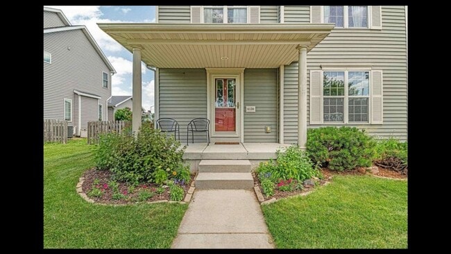 6130 Arrowpoint Way in McFarland, WI - Building Photo - Building Photo