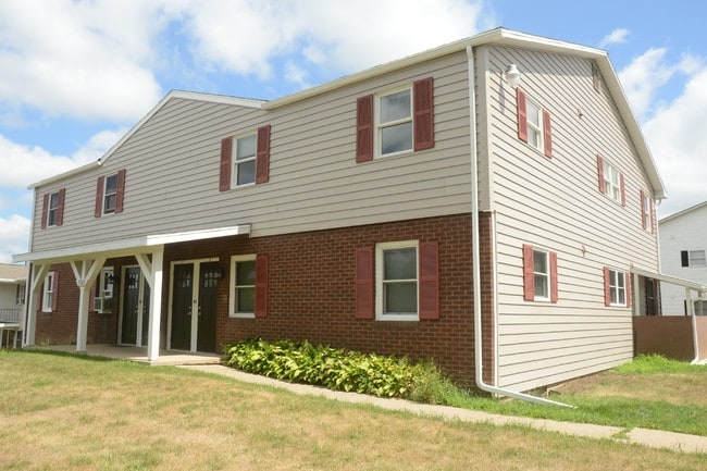 708 Torrey Ln, Unit 1