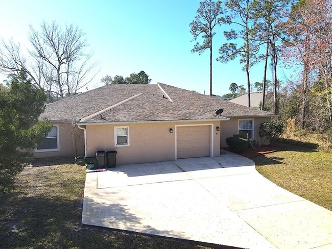 4 Eton Ln in Palm Coast, FL - Building Photo - Building Photo