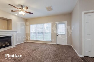 13223 Planters Row Dr in Charlotte, NC - Building Photo - Building Photo