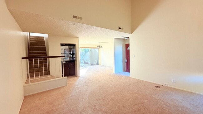 1092 Melrose Ave in Alameda, CA - Building Photo - Building Photo