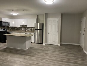 6220 Edsall Rd in Alexandria, VA - Building Photo - Building Photo