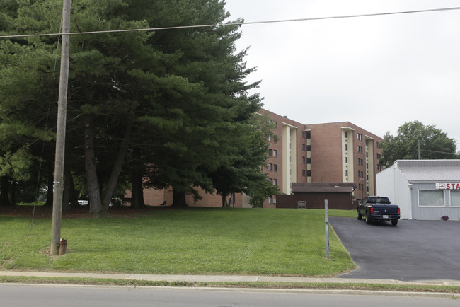 Kiwanis Towers in Kingsport, TN - Building Photo - Building Photo