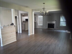 4364 Savannah Dr in Atlanta, GA - Building Photo - Building Photo