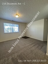 218 Delaware Ave in Nampa, ID - Building Photo - Building Photo