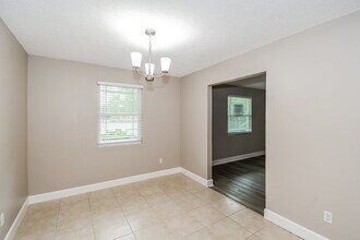 5317 Lamar Shaw Ct in Jacksonville, FL - Building Photo - Building Photo