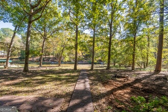 248 W River Bend Dr in Eatonton, GA - Building Photo - Building Photo