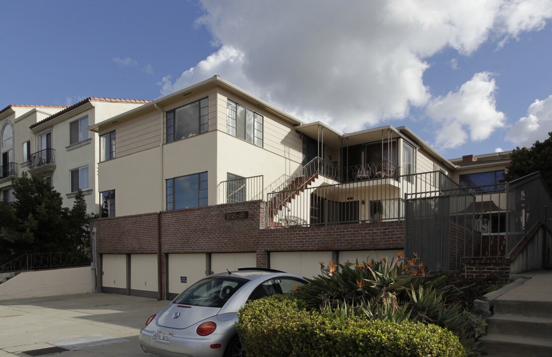 2725-2735 1st Ave in San Diego, CA - Building Photo