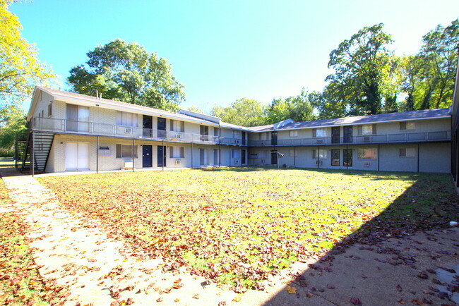 Grahamwood Flats in Memphis, TN - Building Photo - Building Photo