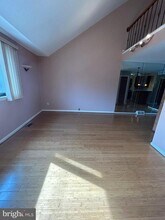 9236 Old Newtown Rd in Philadelphia, PA - Building Photo - Building Photo