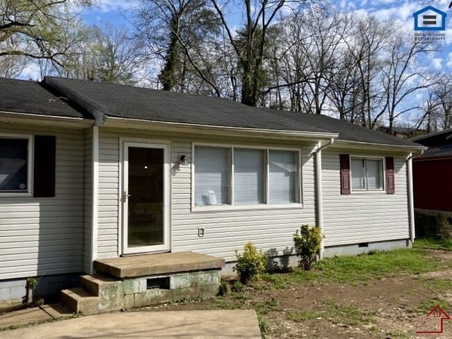 1720 Cambridge Dr in Chattanooga, TN - Building Photo - Building Photo
