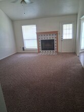 3806 Lone Oak Dr in Killeen, TX - Building Photo - Building Photo