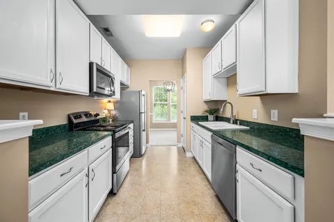 646 Saint Jules Ln in Nashville, TN - Building Photo - Building Photo