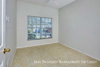 10735 Maui Cir in Estero, FL - Building Photo - Building Photo