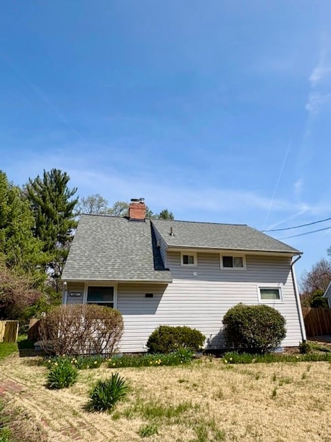 6007 Crawford Dr in Rockville, MD - Building Photo - Building Photo