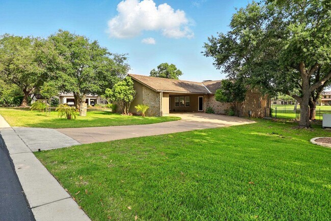 property at 505 Silver Spur