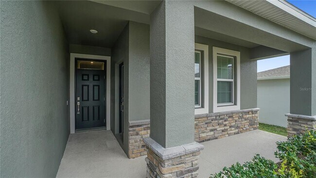 1741 Sourwood Dr in Ocoee, FL - Building Photo - Building Photo