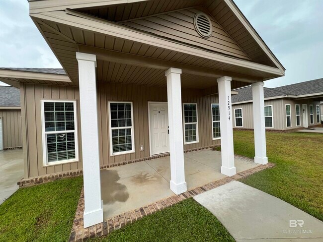 property at 12914 Churchill Dr