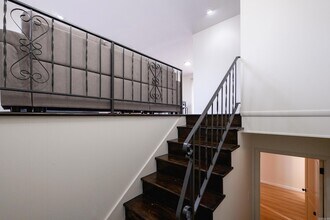 73 White Oak Ln in Little Rock, AR - Foto de edificio - Building Photo