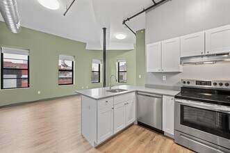 5-7 Pleasant St in Worcester, MA - Building Photo - Building Photo