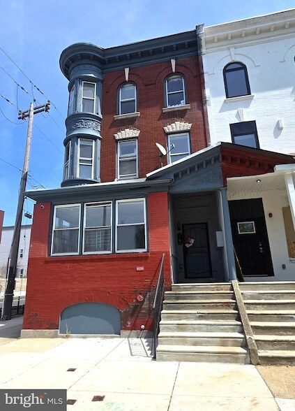 property at 1543 N 33rd St