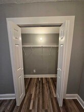 2963 Redwine Rd in East Point, GA - Building Photo - Building Photo