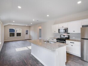 14408 Boquist Dr in Pflugerville, TX - Building Photo - Building Photo