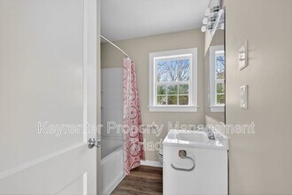 1106 Sykes Ave in Greensboro, NC - Building Photo - Building Photo