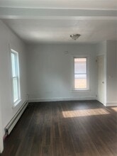 127 Burbank Ave in Johnson City, NY - Building Photo - Building Photo