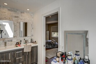 4833 Dunman Ave in Los Angeles, CA - Building Photo - Building Photo