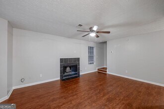 614 Waynes Ct SE in Atlanta, GA - Building Photo - Building Photo