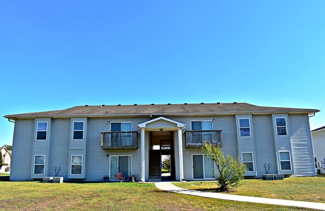 Sun River Apartments in Kansas City, KS - Foto de edificio