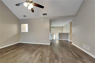 405 Aristocrat Dr SW in Loganville, GA - Building Photo - Building Photo