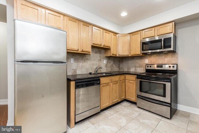 property at 1233 N 16th St
