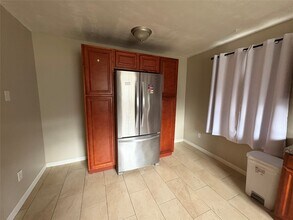 106 Burr Ave in Binghamton, NY - Building Photo - Building Photo