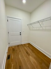 503 Cottage Wy in Cookeville, TN - Foto de edificio - Building Photo