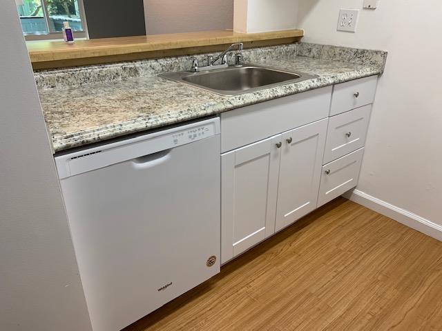 143 Piccadilly Pl in San Bruno, CA - Building Photo