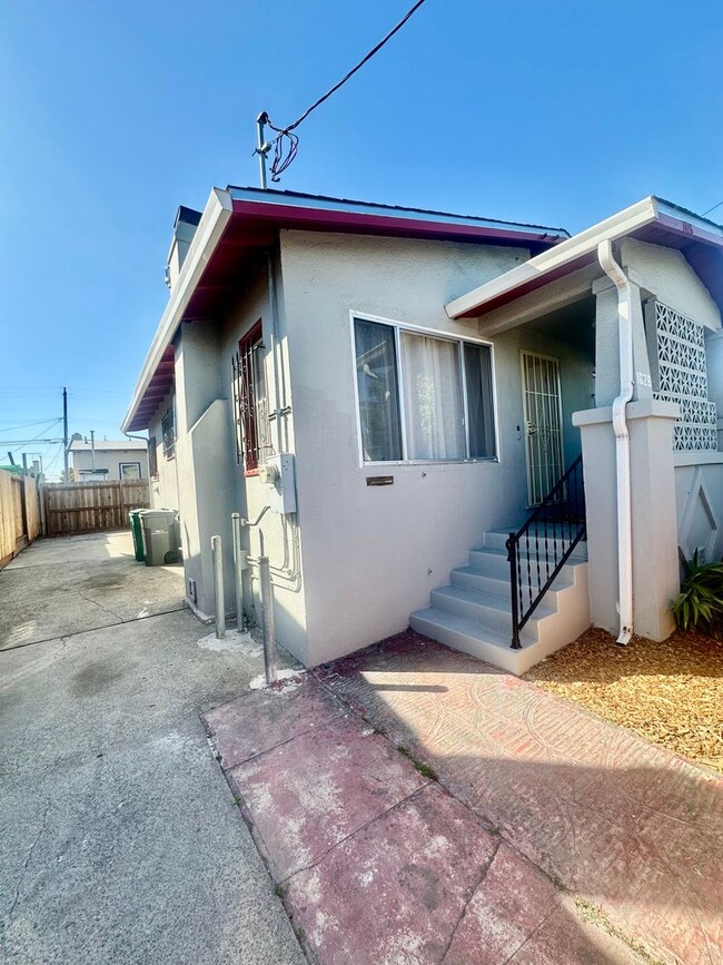 1628 Church St in Oakland, CA - Building Photo - Building Photo