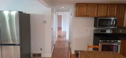 32 Theresa St, Unit Left in Woonsocket, RI - Building Photo - Building Photo