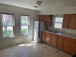 605 F St NE in Brainerd, MN - Building Photo - Building Photo