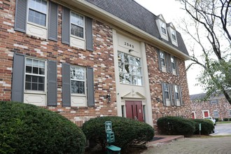 Arlington Pointe Apartments in Greenville, NC - Building Photo - Building Photo