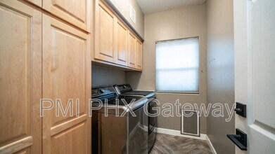 1891 E Oasis Dr in Tempe, AZ - Building Photo - Building Photo