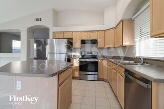 15615 W Watkins St in Goodyear, AZ - Building Photo - Building Photo