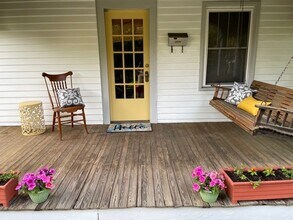 209 E Vermilya Ave in Bloomington, IN - Building Photo - Building Photo