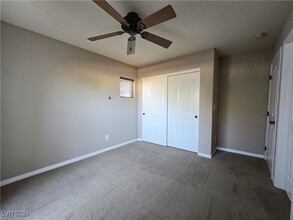 212 Caraway Bluffs Pl in Henderson, NV - Building Photo - Building Photo