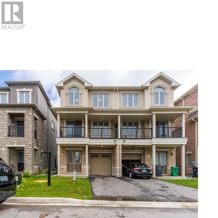 51 Hashmi Pl in Brampton, ON - Building Photo