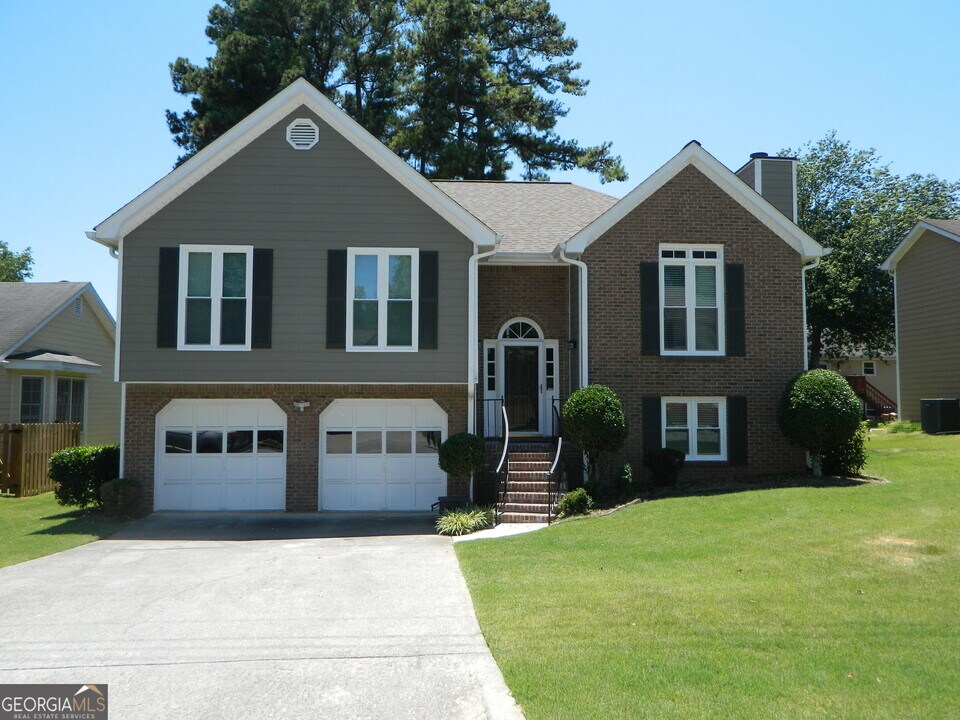 2885 Gravitt Rd NW in Duluth, GA - Building Photo