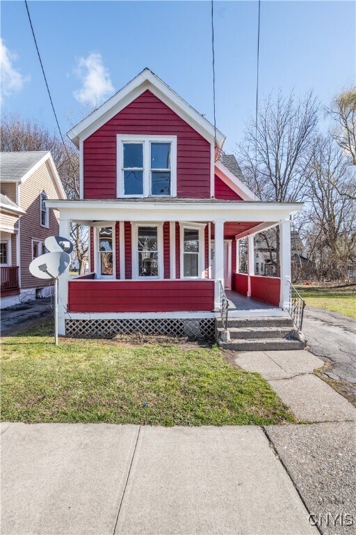 property at 238 Putnam St