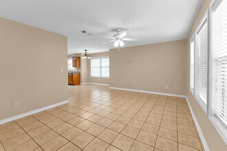 114 Vista Way in Huntsville, TX - Building Photo - Building Photo