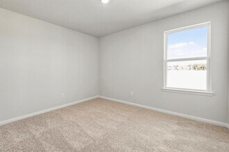 8214 Blooming Meadow Ln in Houston, TX - Building Photo - Building Photo